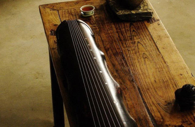 咸阳市古琴蕴含的传统文化，一把古琴制备出来要两年的时间